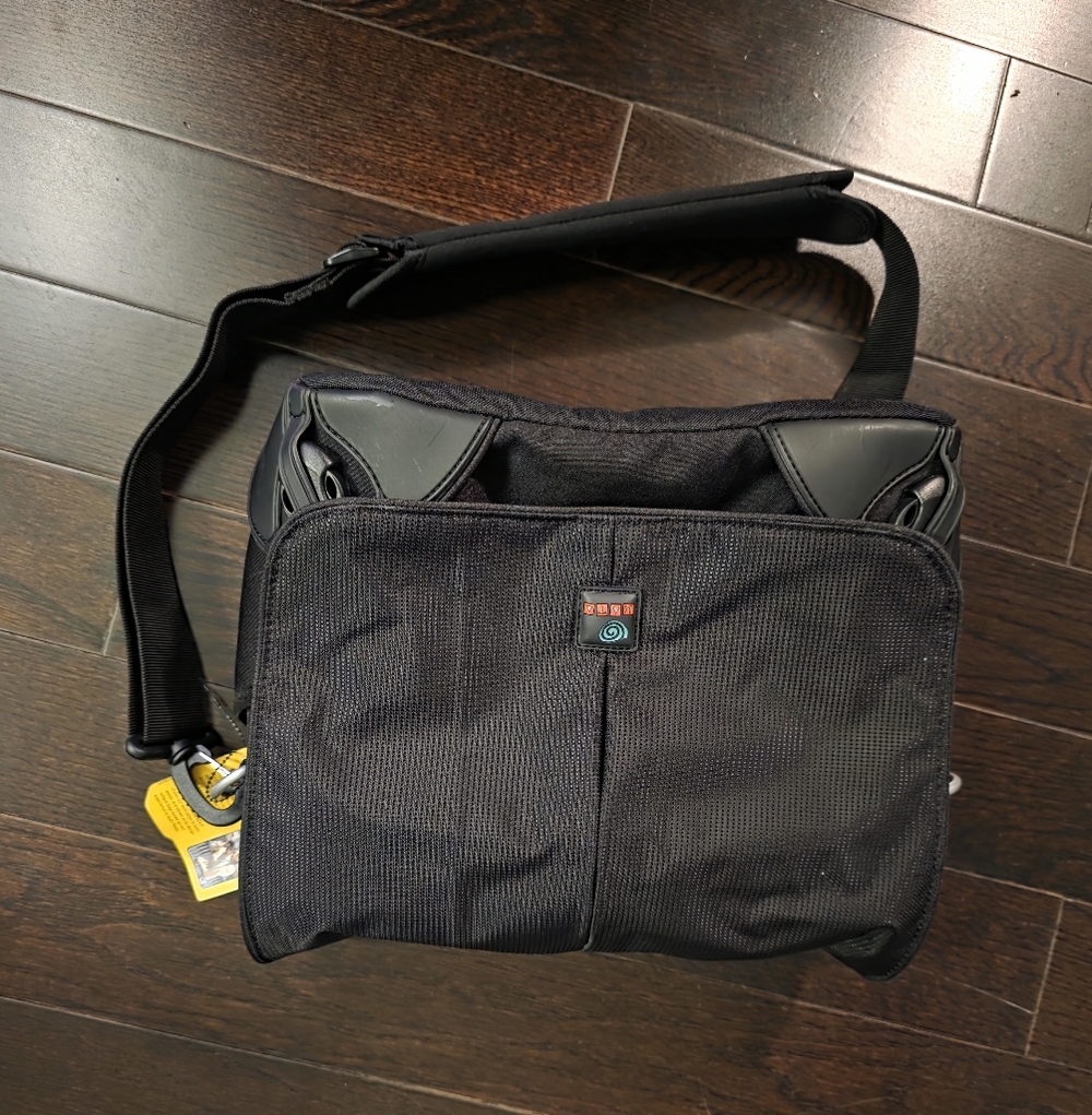 Black Camera Messenger Bag